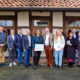 (v.l.: Fritz Klebe (Landkreis Schaumburg), Anja Kreye (Regionalmanagement Osterode am Harz), Juli-an David (Regionalmanagement Harzweserland), Christoph Petersen (Regionalmanagement Leine-bergland), Jan-Christopher Linck (Landkreis Northeim), Marco Großardt (Regionalmanagement Westliches Weserbergland), Nils Prawitt (Regionalmanagement Schaumburger Land), Frauke Patzke (Landesbeauftragte ArL Leine -Weser), Volker Wehmeyer (IG Bauernhaus), Ylva Cohrs Müller (IG Bau-ernhaus), Aleksandar Davidovic (NLG), Anna Rizou (NLG), Christopher Jauca (ArL Leine-Weser), Mal-te Meiners (IG Bauernhaus), Dr. Joachim Steinbeck (Landkreis Hameln-Pyrmont), Wolf Bredow (IG Bauernhaus)